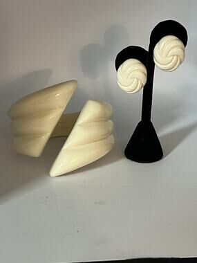 Vintage Design JO West Germany Bangle and Earring Set